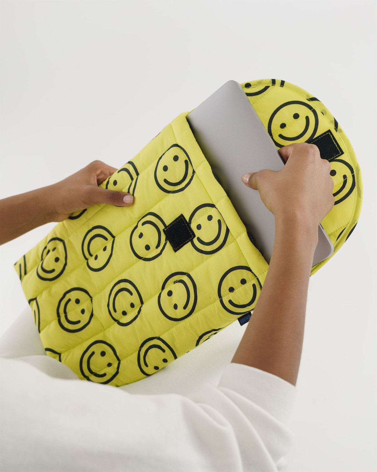 Puffy Laptop Sleeve 16" - Image 2